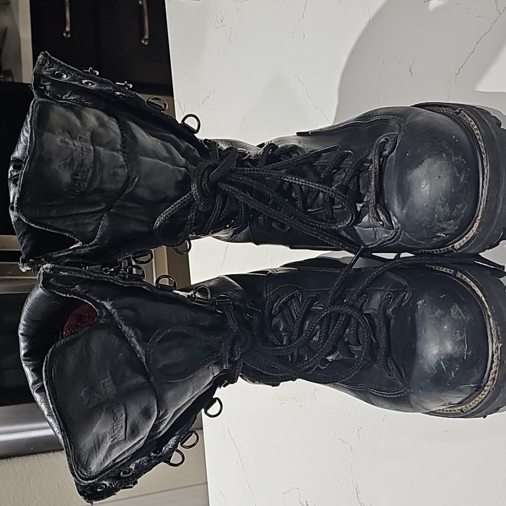 Matterhorn Men's Black Leather Waterproof Sole Steel Toed Work Boots 7.5